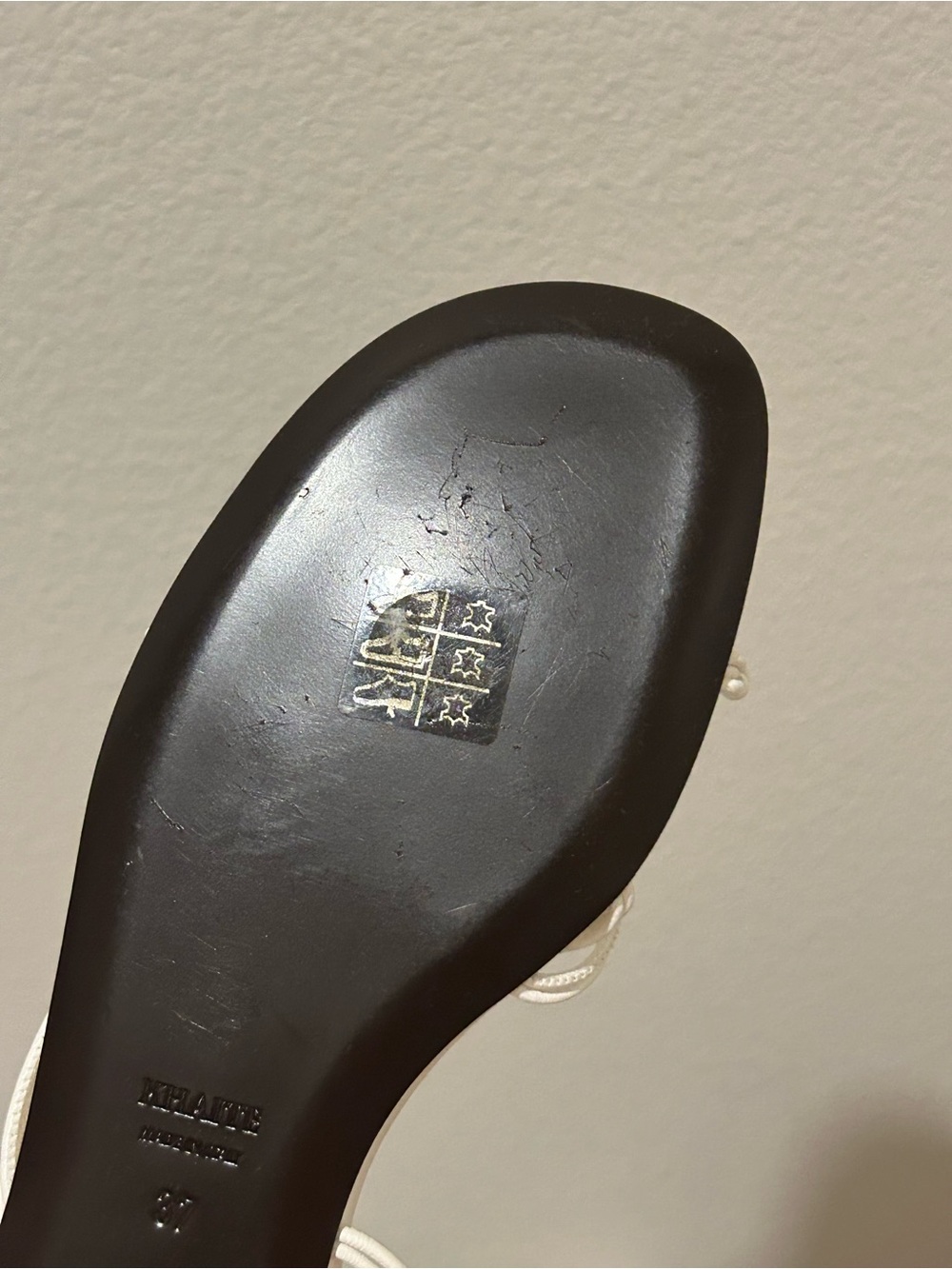Khaite Loop beaded flat sandals - Picture 6 of 8